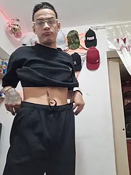 Ethanho0t online show from 10-25-25, 04:40