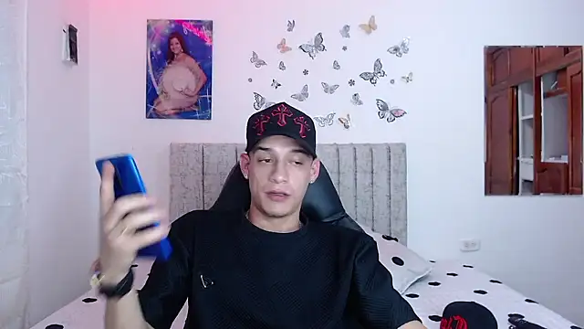 Ethanho0t online show from 01-12-26, 10:33