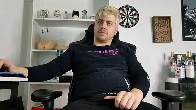 aaron nvk online show from 04-14-26, 07:41