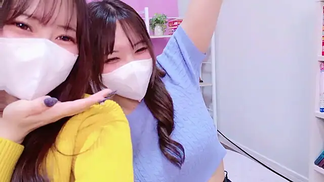 Snapshot of MOEMOE-Q chatting on 11-02-25, 04:12 MOEMOE-Q online show from 11-02-25, 04:12