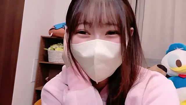 Snapshot of MOEMOE-Q chatting on 10-14-25, 03:34 MOEMOE-Q online show from 10-14-25, 03:34