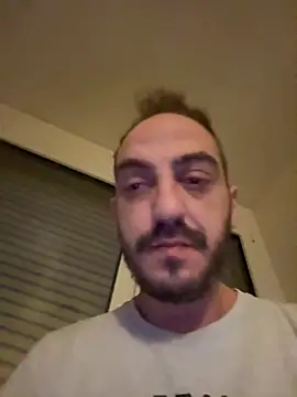 goncas23 online show from 01-10-26, 06:42