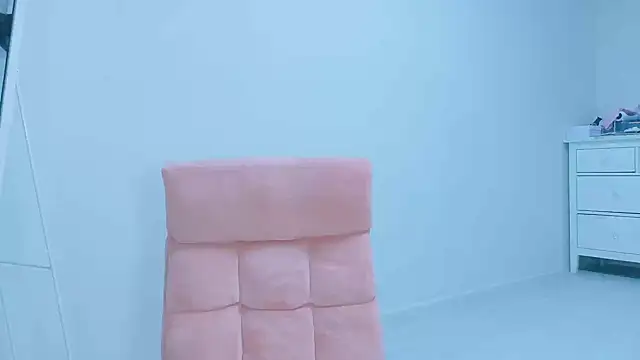 ramuchan desu online show from 11-12-25, 02:15