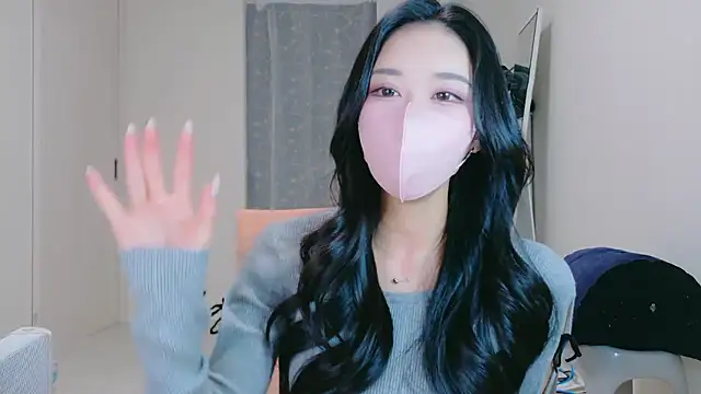 ramuchan desu online show from 03-25-26, 12:00