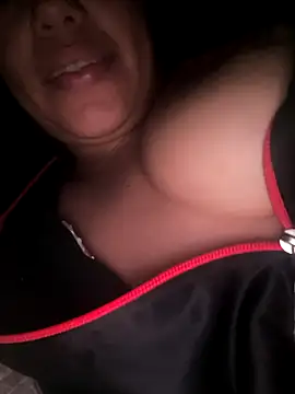 jojo surfistinha89 online show from 11-10-25, 05:45