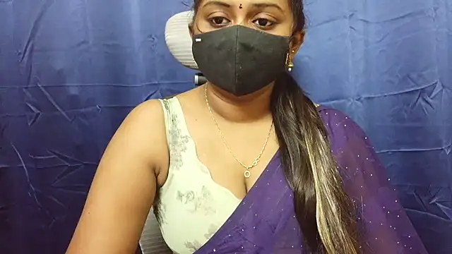 Snapshot of Pavani-Sexy chatting on 07-04-26, 04:30 Pavani-Sexy online show from 07-04-26, 04:30