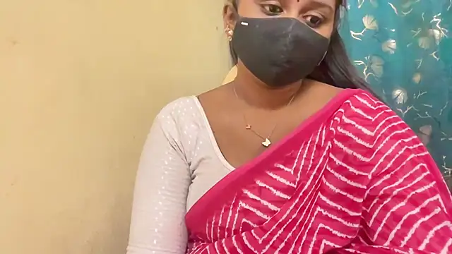 Snapshot of Pavani-Sexy chatting on 04-20-26, 05:21 Pavani-Sexy online show from 04-20-26, 05:21