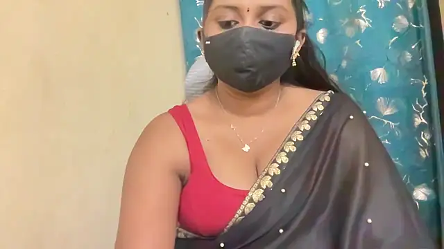 Snapshot of Pavani-Sexy chatting on 04-16-26, 05:14 Pavani-Sexy online show from 04-16-26, 05:14