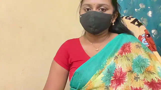 Snapshot of Pavani-Sexy chatting on 04-21-26, 06:47 Pavani-Sexy online show from 04-21-26, 06:47