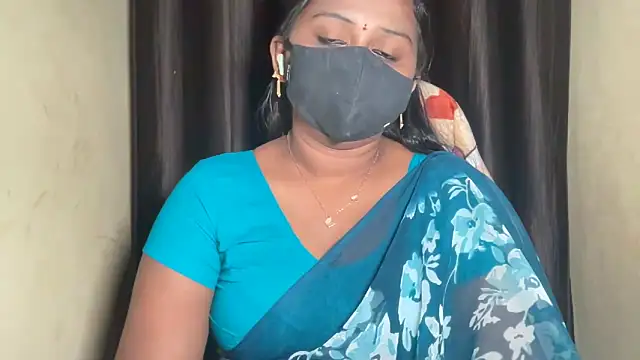 Snapshot of Pavani-Sexy chatting on 04-01-26, 12:50 Pavani-Sexy online show from 04-01-26, 12:50