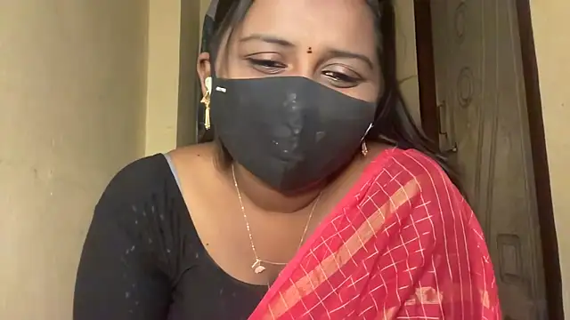 Snapshot of Pavani-Sexy chatting on 03-27-26, 03:13 Pavani-Sexy online show from 03-27-26, 03:13