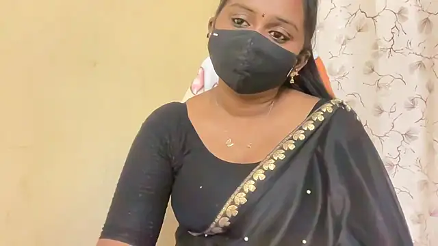Snapshot of Pavani-Sexy chatting on 04-09-26, 06:58 Pavani-Sexy online show from 04-09-26, 06:58