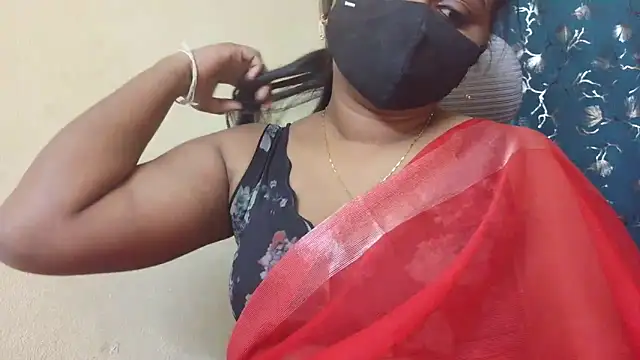 Snapshot of Pavani-Sexy chatting on 06-04-26, 06:07 Pavani-Sexy online show from 06-04-26, 06:07