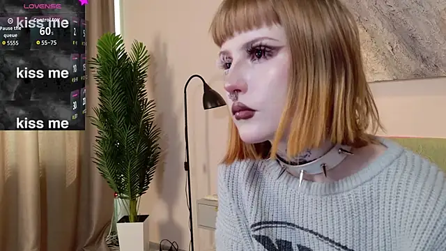 Snapshot of MilkMeSoftly chatting on 03-01-26, 08:14 MilkMeSoftly online show from 03-01-26, 08:14