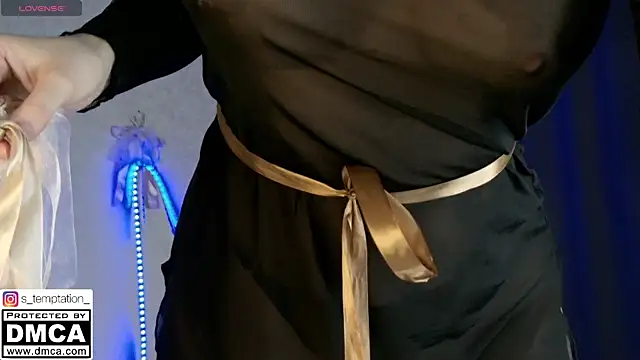  temptation online show from 10-31-25, 11:07