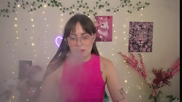 Amanda Bright  online show from 06-20-26, 07:46