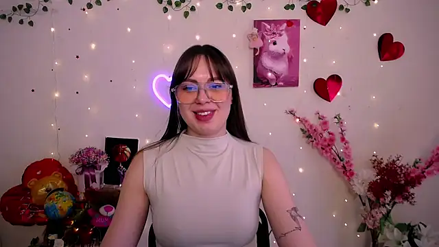 Amanda Bright  online show from 03-20-26, 11:00