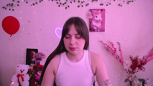 Snapshot of Amanda_Bright_ chatting on 04-19-26, 08:48 Amanda Bright online show from 04-19-26, 08:48