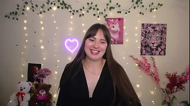 Snapshot of Amanda_Bright_ chatting on 06-12-26, 10:02 Amanda Bright online show from 06-12-26, 10:02