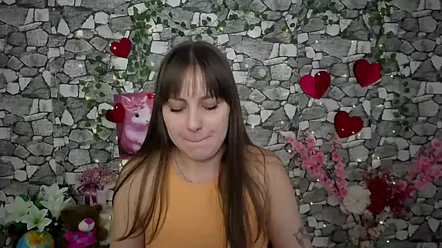 Amanda Bright  online show from 11-05-25, 08:17