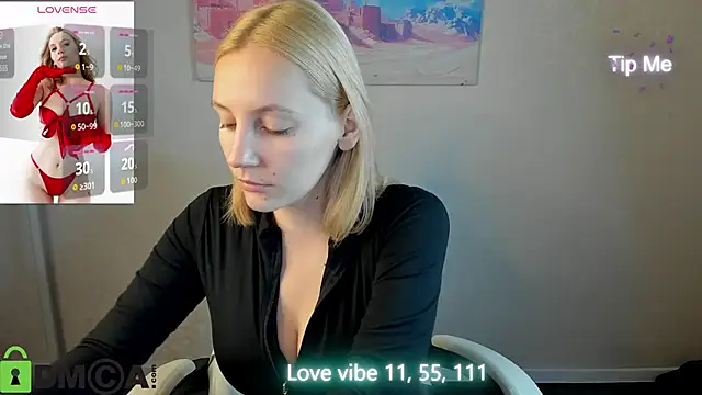 Snapshot of Anna_Chelsea chatting on 09-10-25, 12:20 Anna Chelsea online show from 09-10-25, 12:20