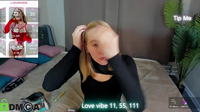 Anna Chelsea online show from 11-21-25, 12:09