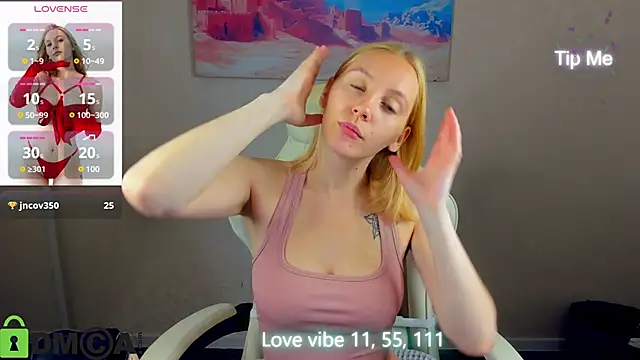 Snapshot of Anna_Chelsea chatting on 09-12-25, 12:33 Anna Chelsea online show from 09-12-25, 12:33