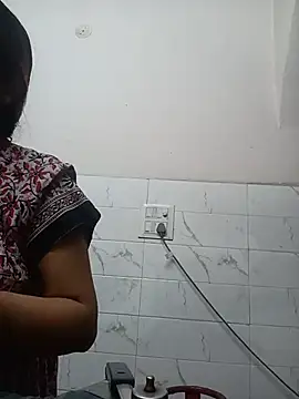 Trisha 71 online show from 07-17-26, 03:42
