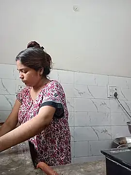 Trisha 71 online show from 07-25-26, 03:47