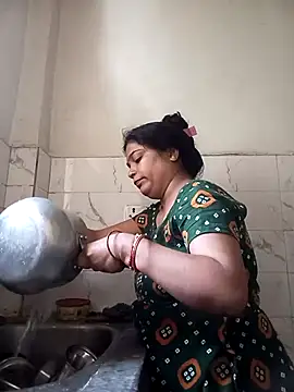 Trisha 71 online show from 09-24-25, 03:24