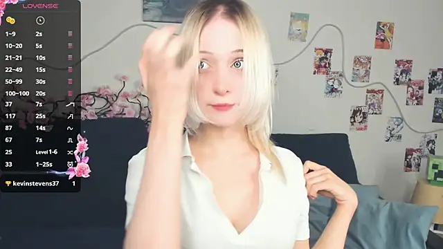 Megan--chan online show from 03-06-26, 05:08