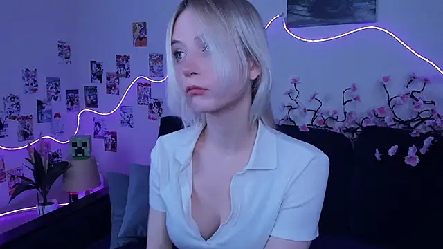 Megan--chan online show from 01-15-26, 05:16