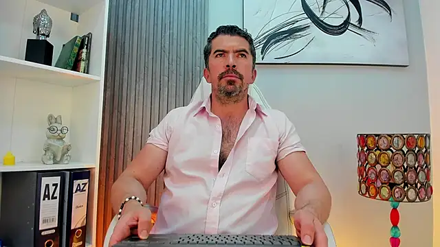 JuanKFit 45 online show from 06-20-26, 03:55