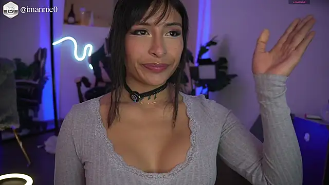 AnnieCouperr online show from 04-17-26, 09:50