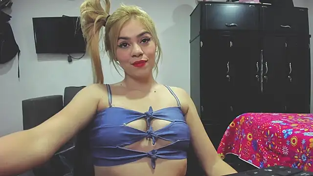 KATA BLONDE online show from 01-10-26, 02:40