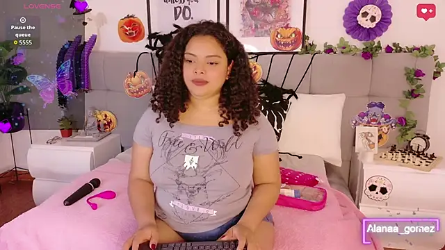 Snapshot of Alanaa_Gomez chatting on 10-08-25, 12:07 Alanaa Gomez online show from 10-08-25, 12:07
