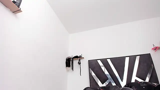 Demy Rhoades online show from 02-09-26, 04:27