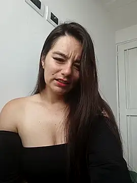 Demy Rhoades online show from 02-02-26, 03:33