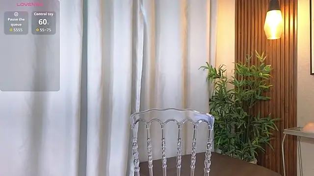 Lia Mar  online show from 10-08-25, 06:08