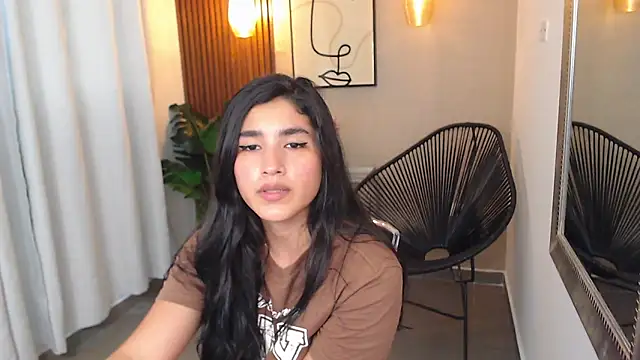 Lia Mar  online show from 04-13-26, 06:12