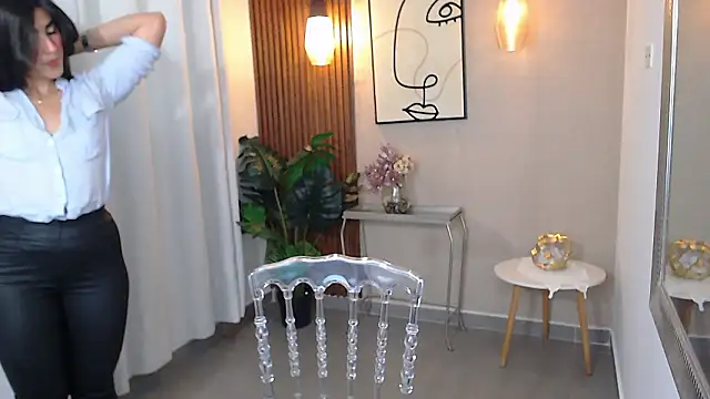 Lia Mar  online show from 03-21-26, 06:12