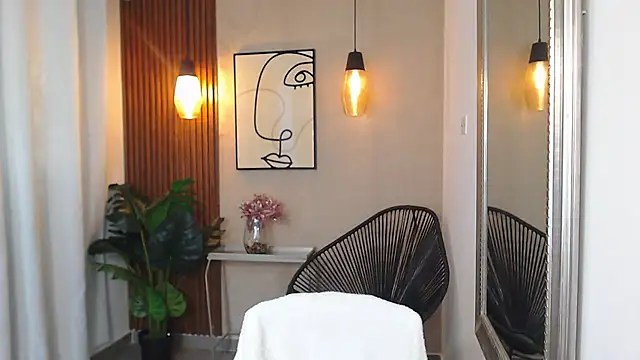 Lia Mar  online show from 04-16-26, 06:30