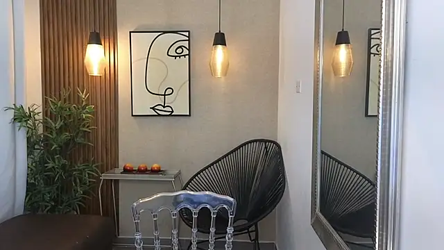 Lia Mar  online show from 11-13-25, 06:12