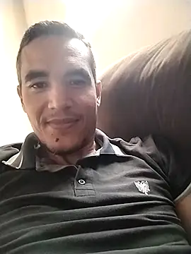 Boragozarvem online show from 12-17-25, 05:40