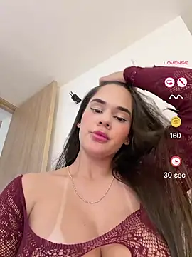 BellaLeclair online show from 05-29-26, 06:03