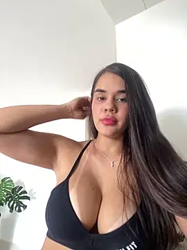 BellaLeclair online show from 03-04-26, 06:04