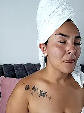 meli  brown online show from 10-28-25, 03:51