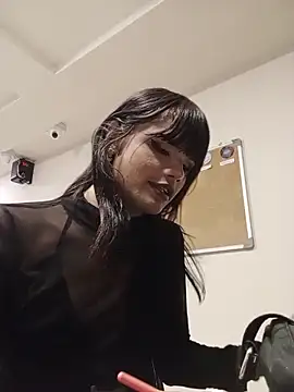 Snapshot of NATASHAA_WINZ chatting on 05-16-26, 04:33 NATASHAA WINZ online show from 05-16-26, 04:33