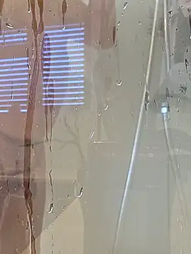 Oorse1966 online show from 11-20-25, 04:07