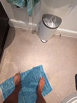 Oorse1966 online show from 11-10-25, 06:02